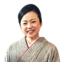 梅乃宿酒造　代表　吉田佳代